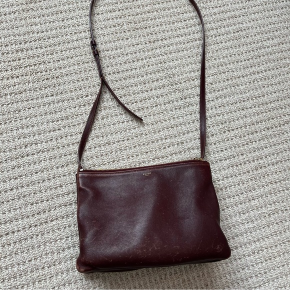 Celine Large Trio Crossbody Bag in Burgundy - Picture 3 of 9
